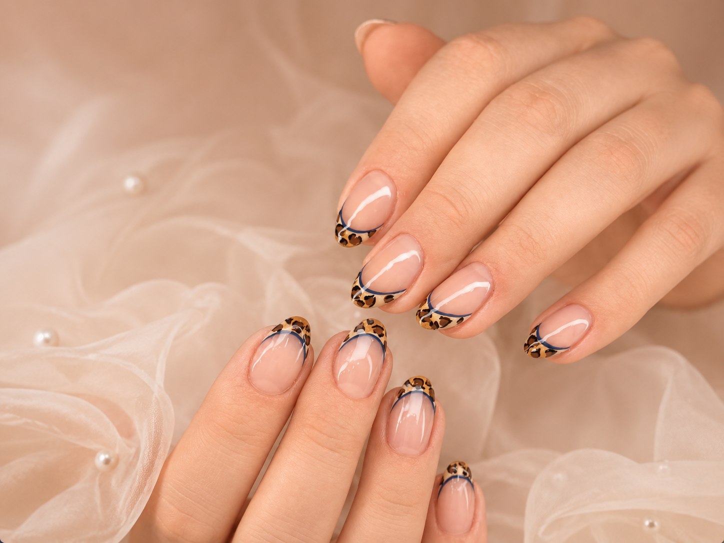 Leo French Nageldesign bei G.N.S in Frankfurt Ostend